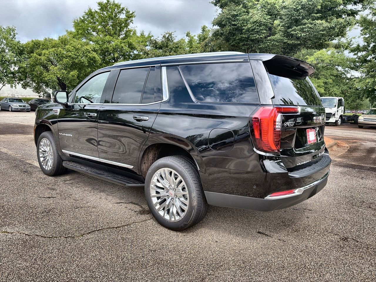 New 2026 Onyx Black GMC Elevation image 6