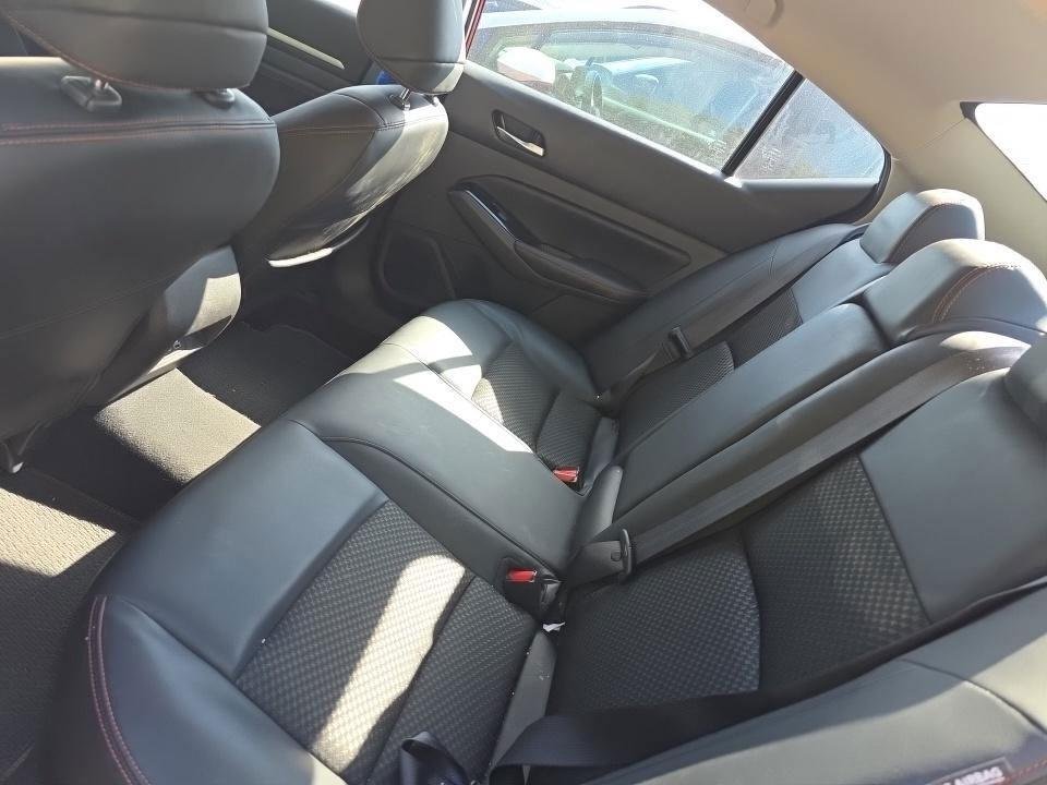 Used 2023 Red Nissan 2.5 SR image 6