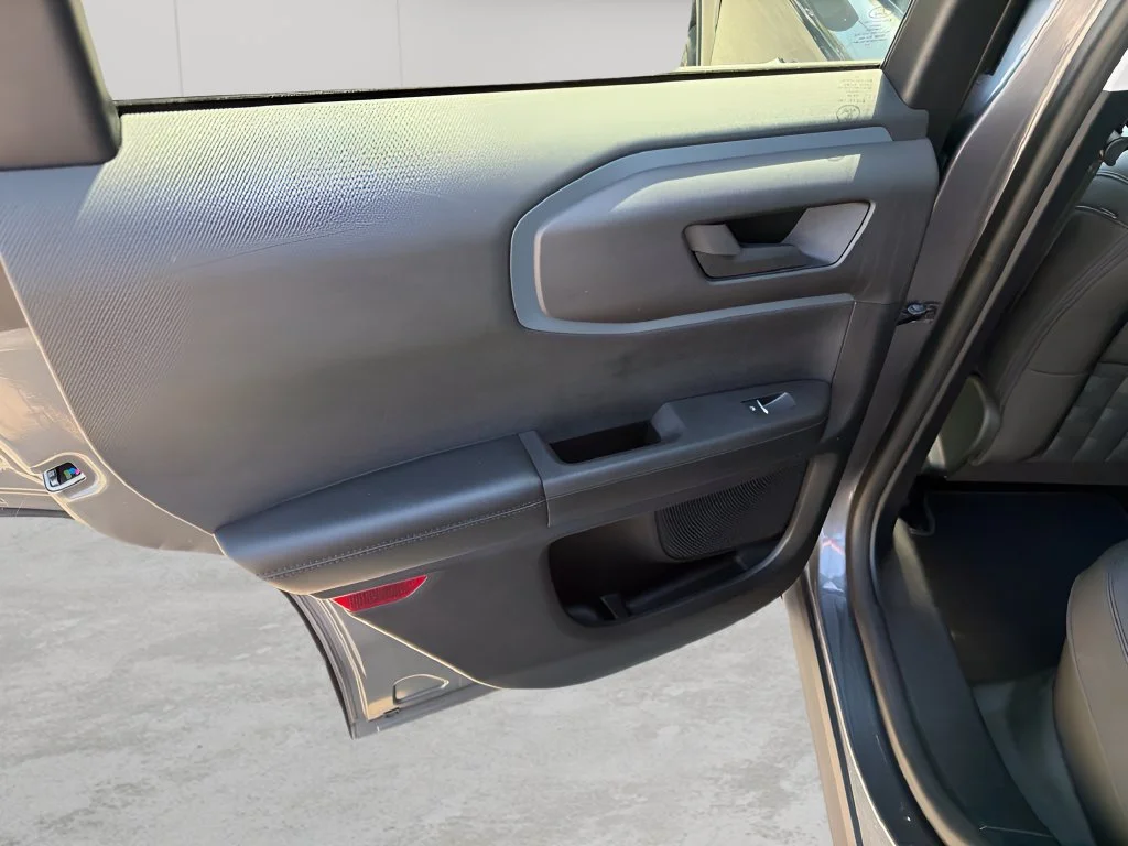 Used 2021 Carbonized Gray Metallic Ford Badlands image 11