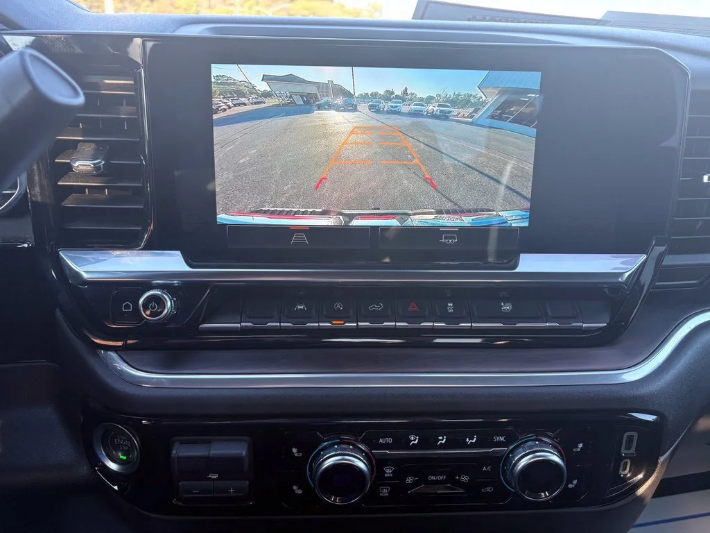 Used 2025 Sterling Metallic GMC SLT image 18