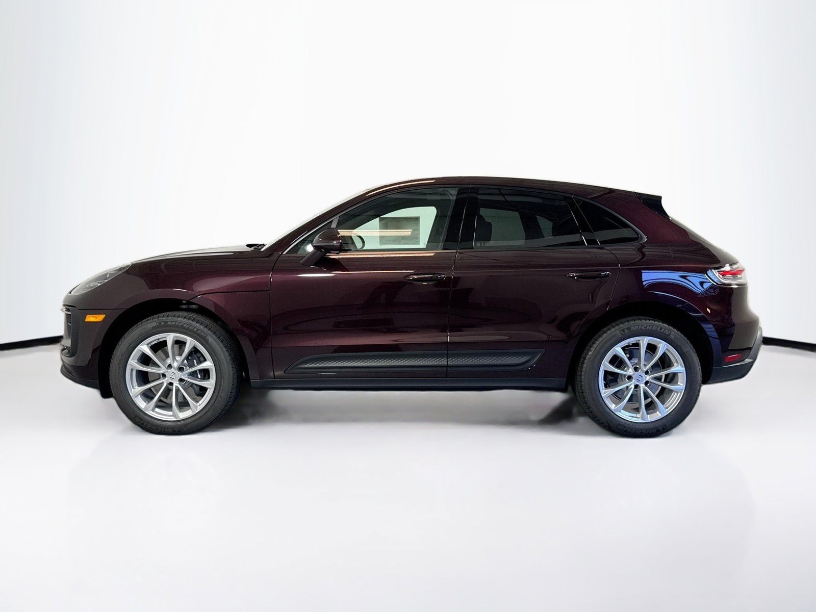 Used 2026 Copper Ruby Metallic Porsche  image 2