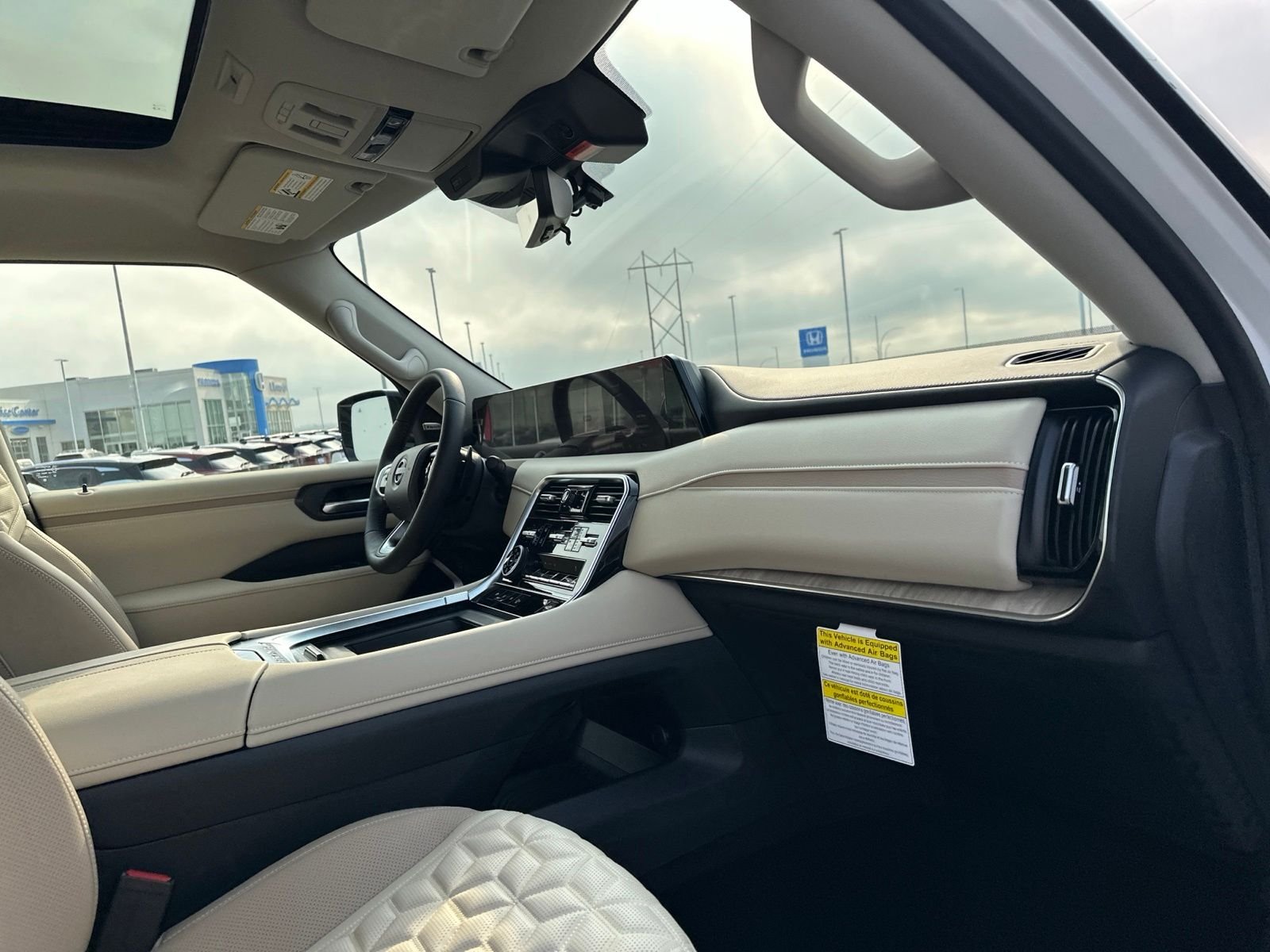New 2026 White Nissan Platinum image 41