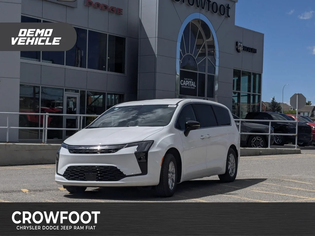 New 2027 White Chrysler Select - - FWD - Stow n Go Seating - Remote Start - Adaptive Cruise w/Stop&Go & More! image 1