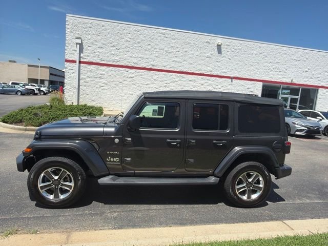 Used 2023 Gray Jeep Sahara image 4