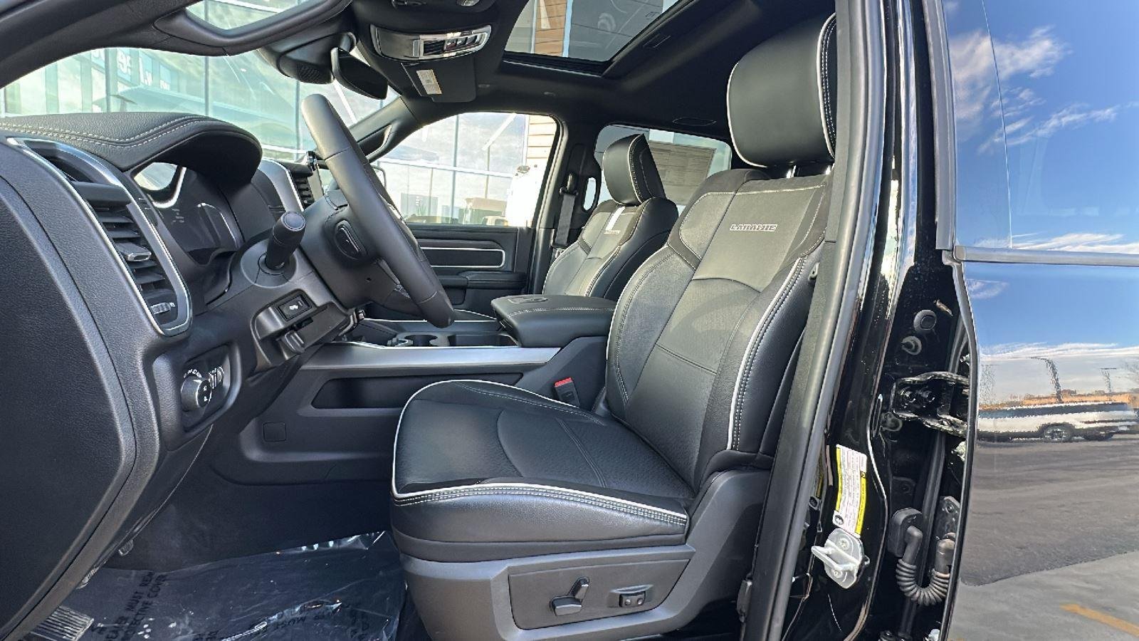 2025 RAM 2500 Laramie - Photo 15