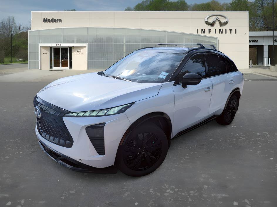 New 2027 2T RAD WHT INFINITI SPORT image 1