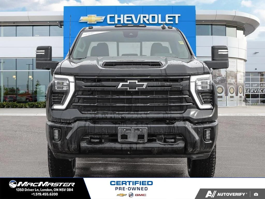 Used 2025  Chevrolet LTZ image 8