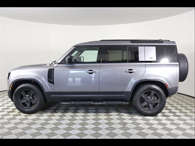 Used 2023 Eiger Grey Metallic Land Rover 110 S image 3