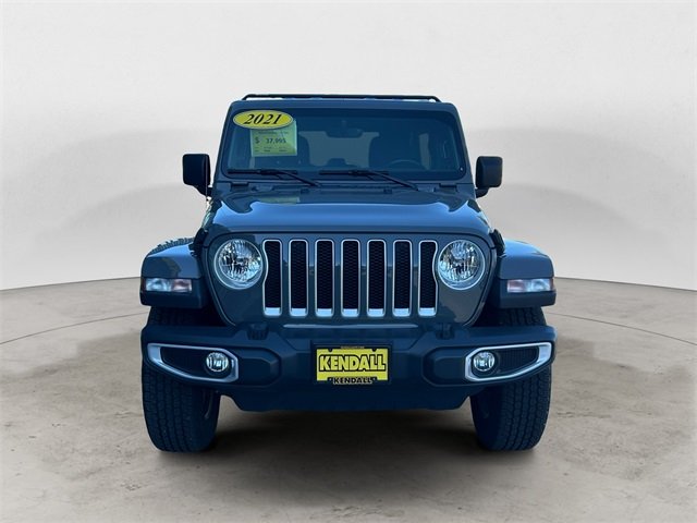 2021 Jeep Wrangler Unlimited Sahara photo 2