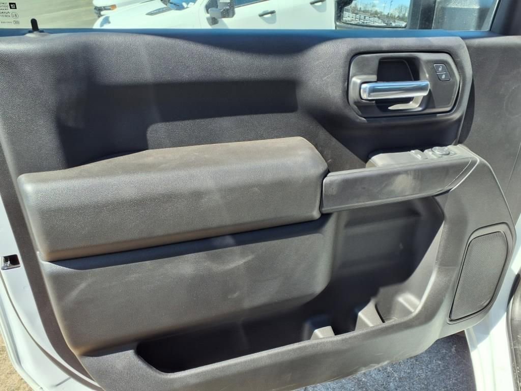 New 2025 Summit White Chevrolet Work Truck image 10