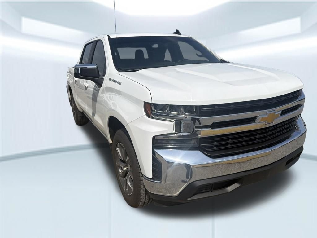 Used 2021 White Chevrolet LT image 5