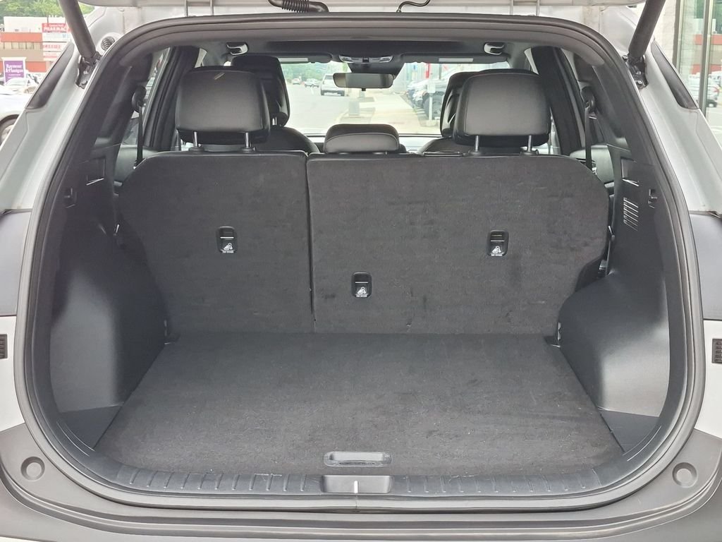 Certified Used 2024 Gray Kia X-Line image 7