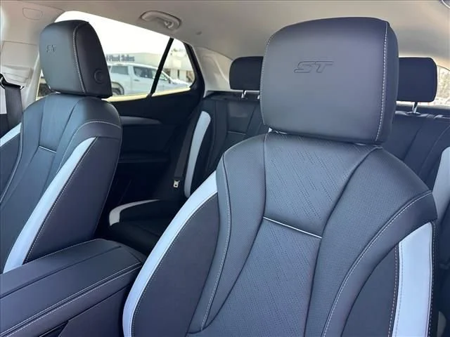 2026 Buick Envision Sport Touring - Photo 27