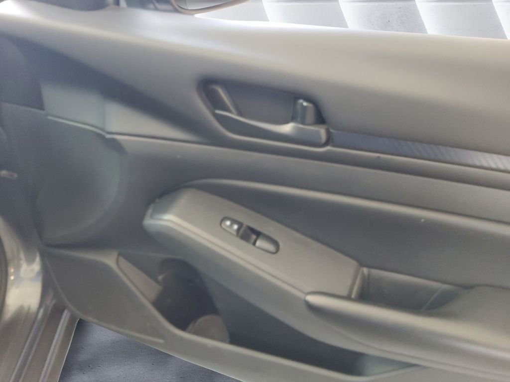 Used 2023 Gray Nissan 2.5 S image 15