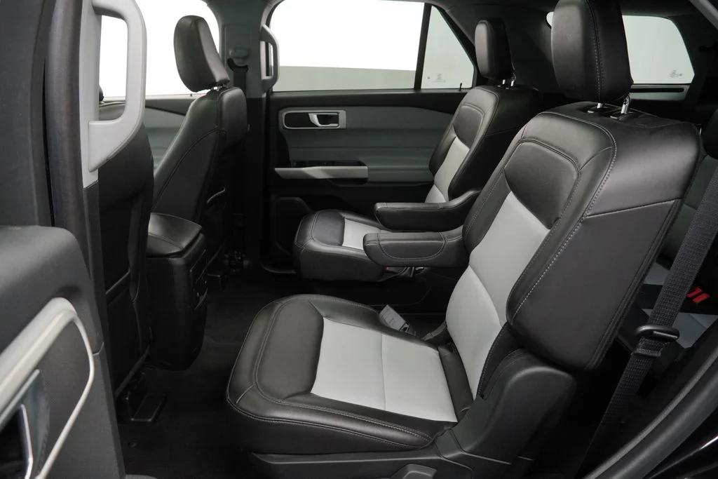 Used 2022 Black Ford XLT image 23