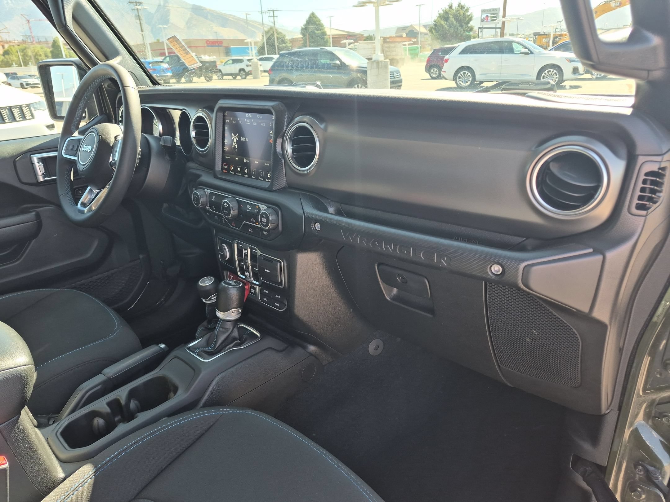 Used 2023 Sarge Green Clearcoat Jeep Rubicon image 31