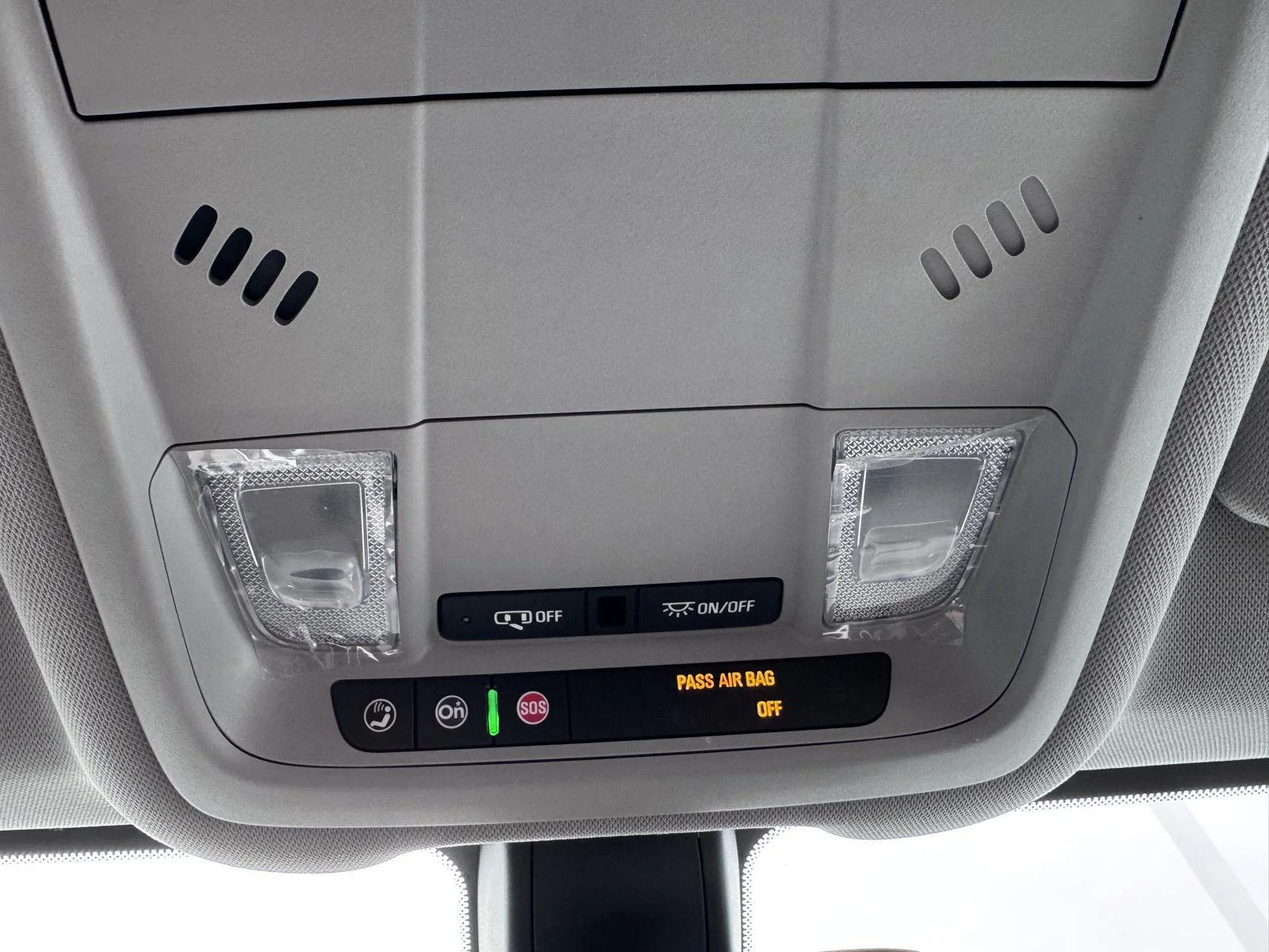 Used 2019 Summit White GMC SLE image 19