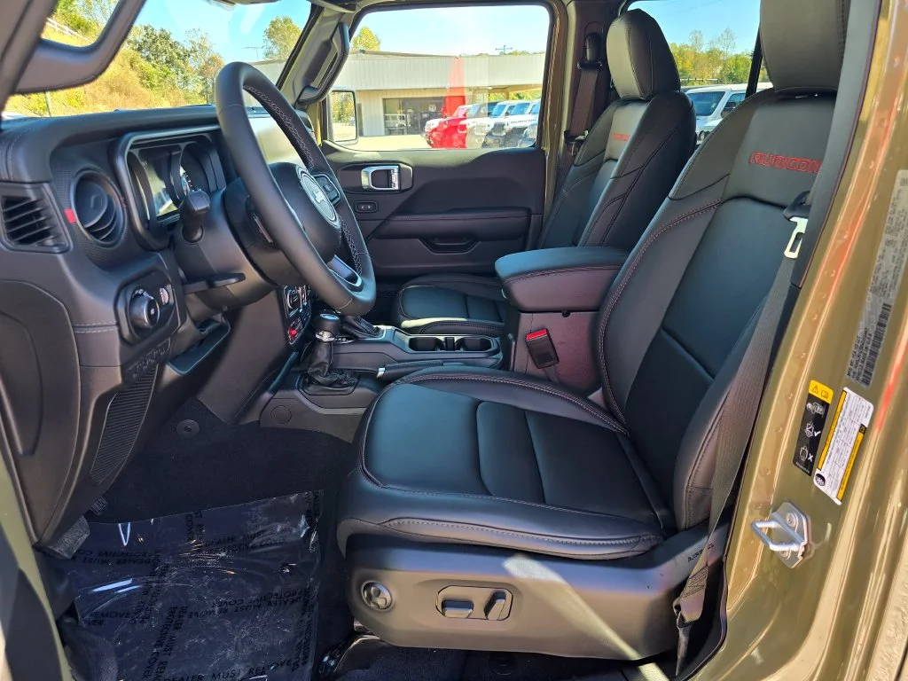 New 2027 Green Jeep Rubicon X image 4
