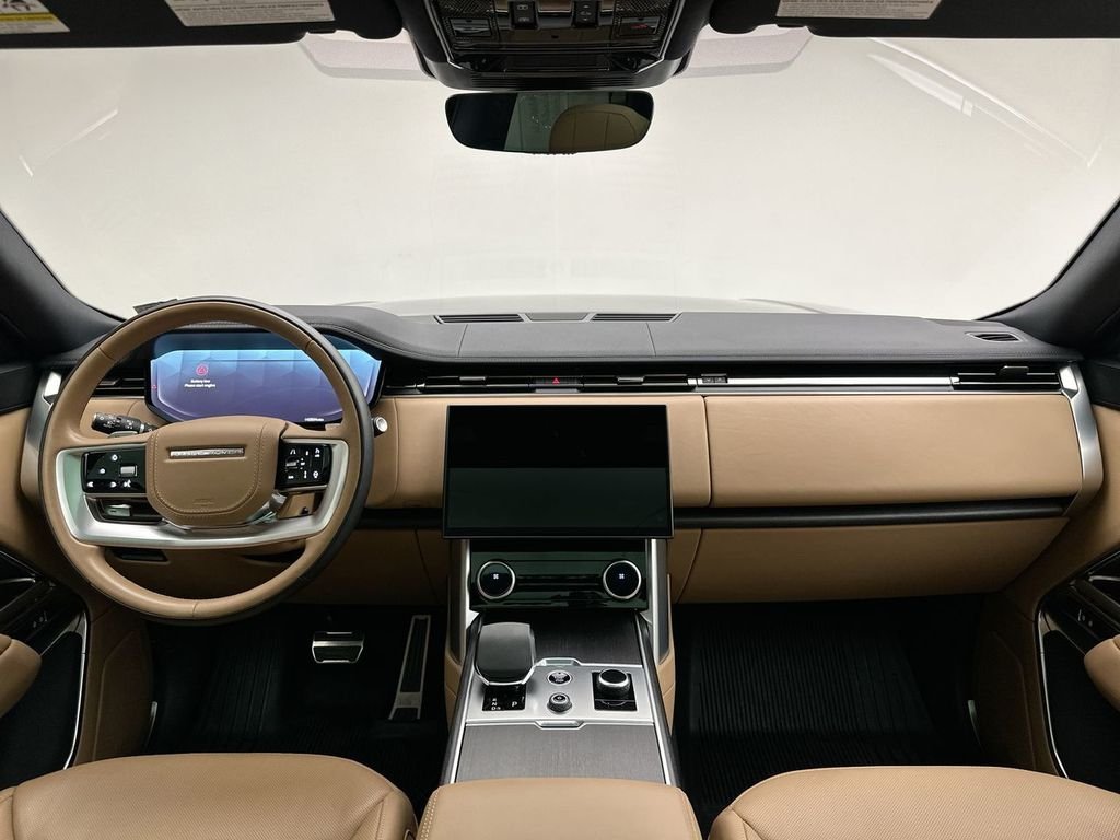 Used 2023 Santorini Black Metallic Land Rover SE image 20