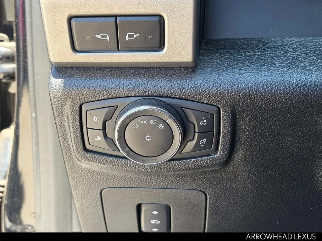 Used 2017 Black Ford Lariat image 21