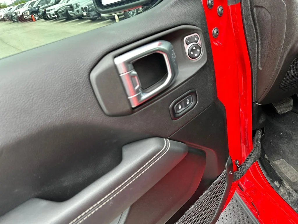 Used 2022 Red Jeep Unlimited Sahara 4xe image 17