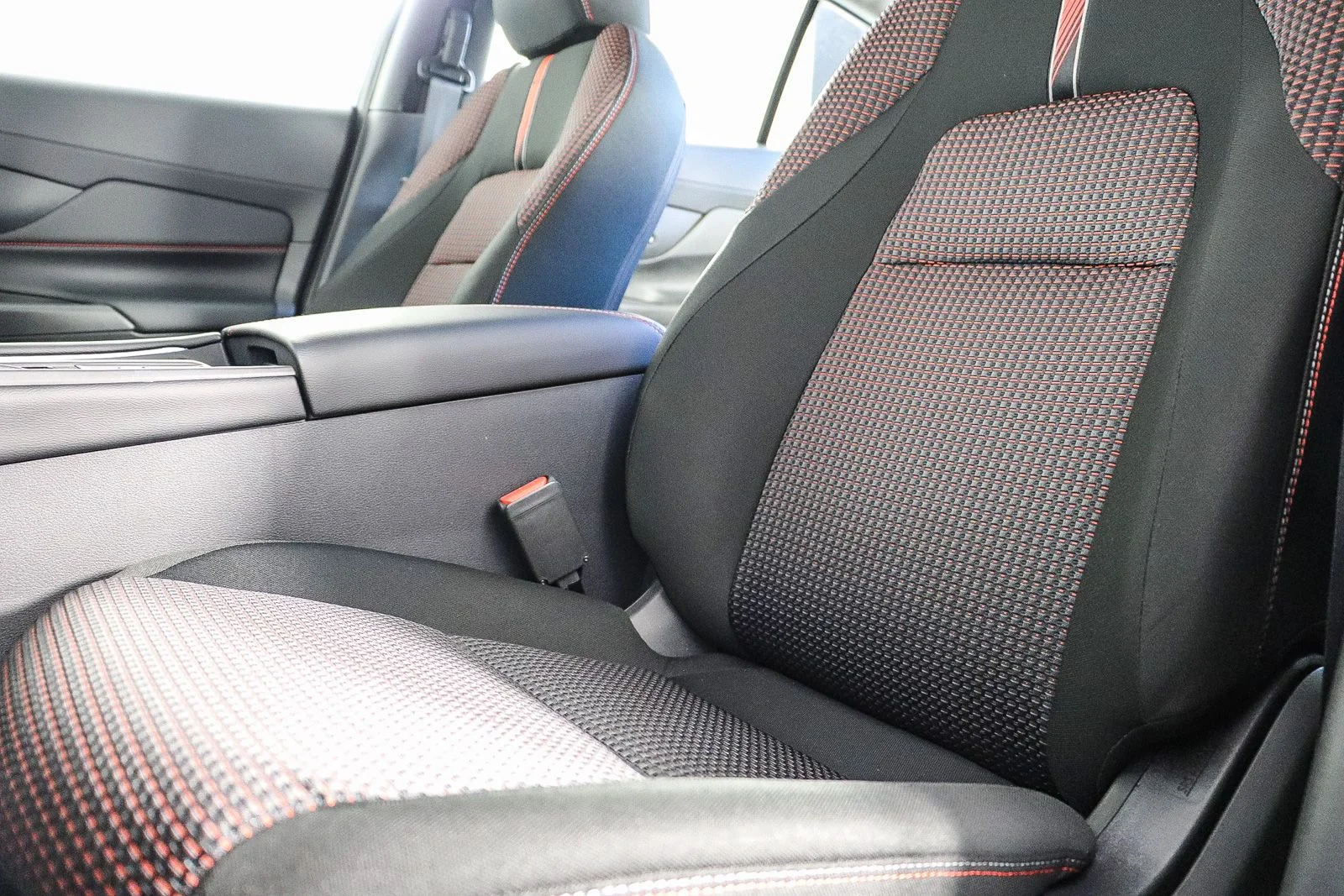 New 2026 Atlantic Gray Metallic Nissan SR image 21