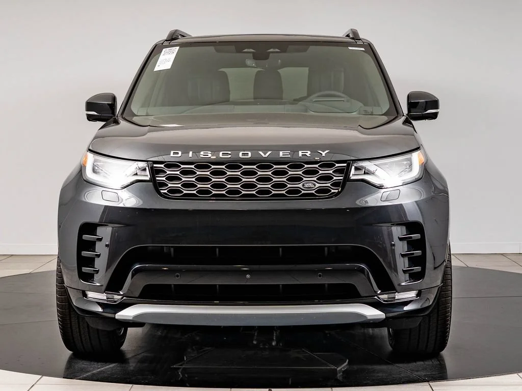 New 2026 Carpathian Gray Premium Metallic Land Rover Gemini Edition image 2