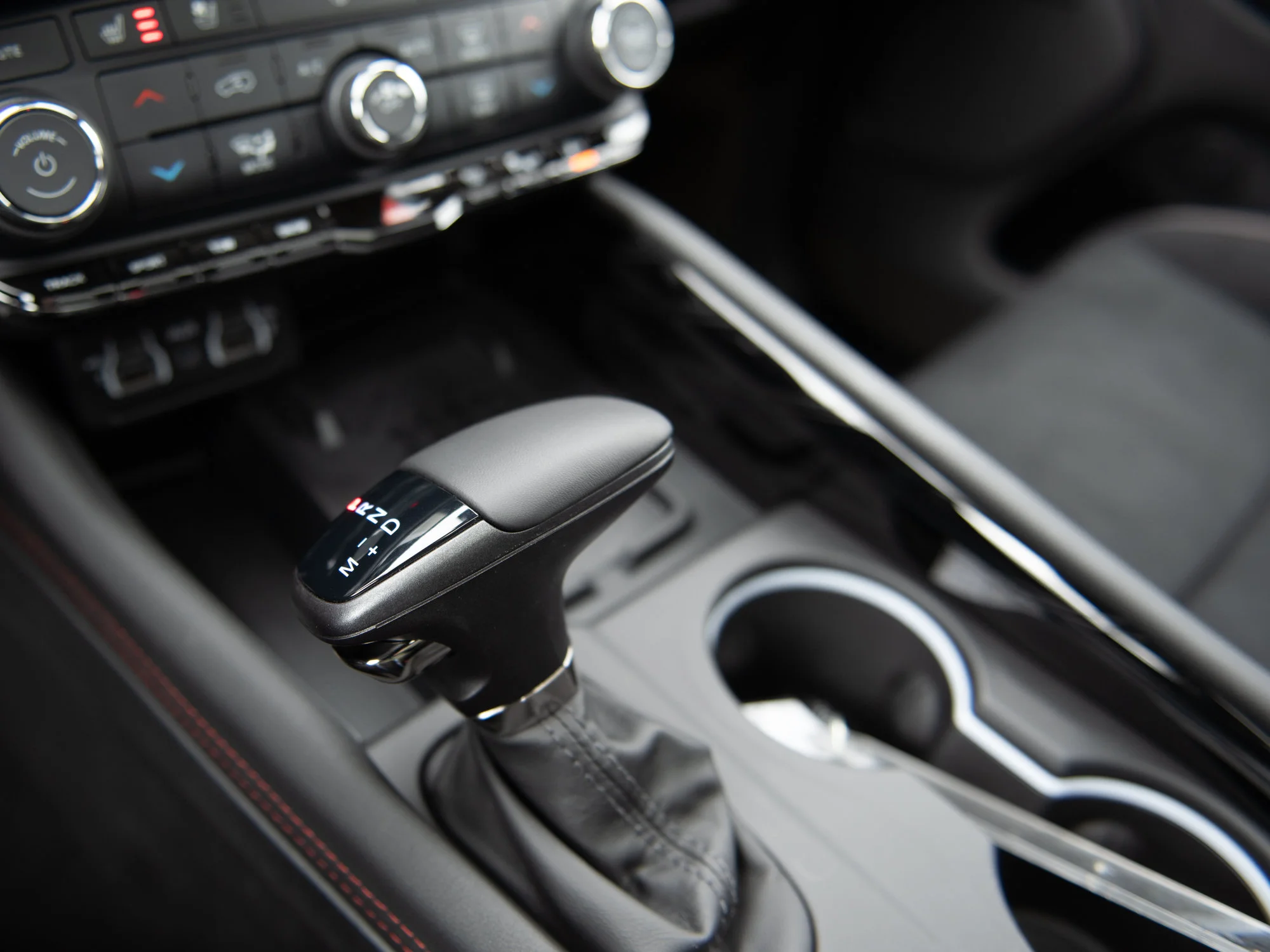 New 2026 White Dodge GT HEMI V8 Premium* AWD image 20