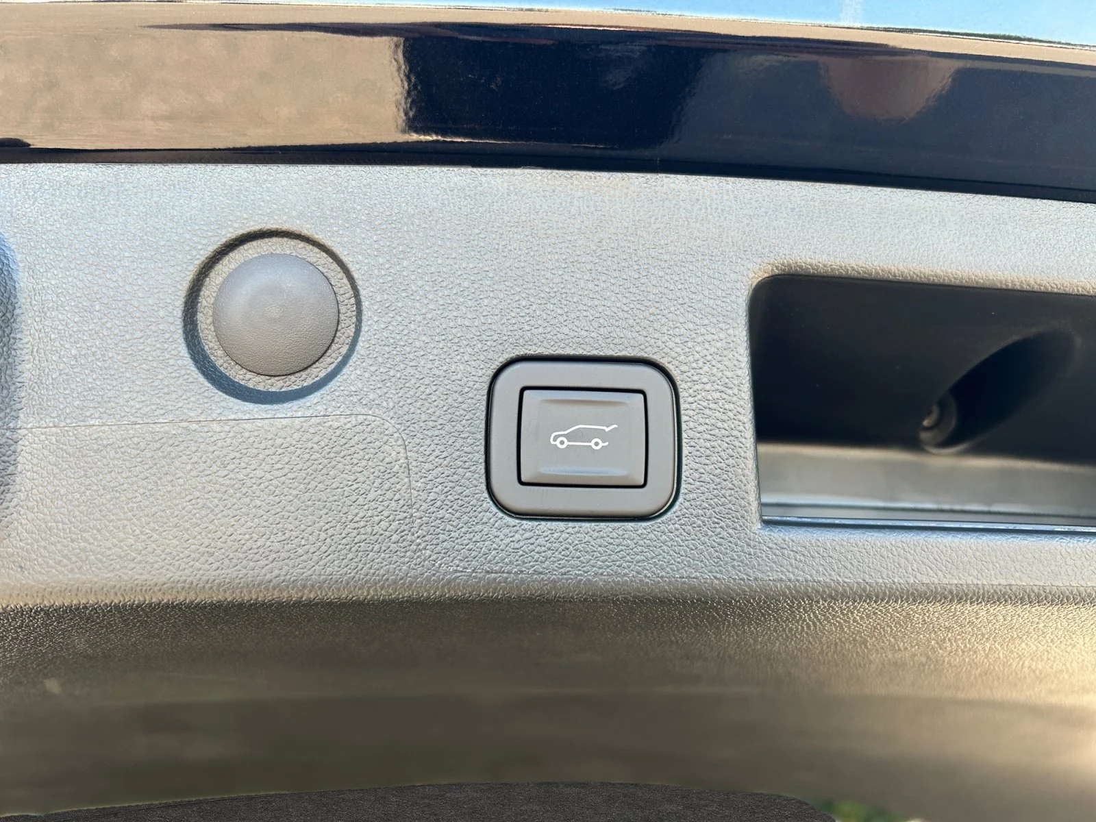 New 2027 Ebony Twilight Metallic GMC AWD Elevation image 11