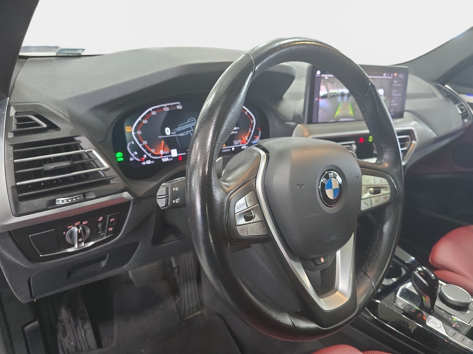 Used 2023 White BMW xDrive30i image 19