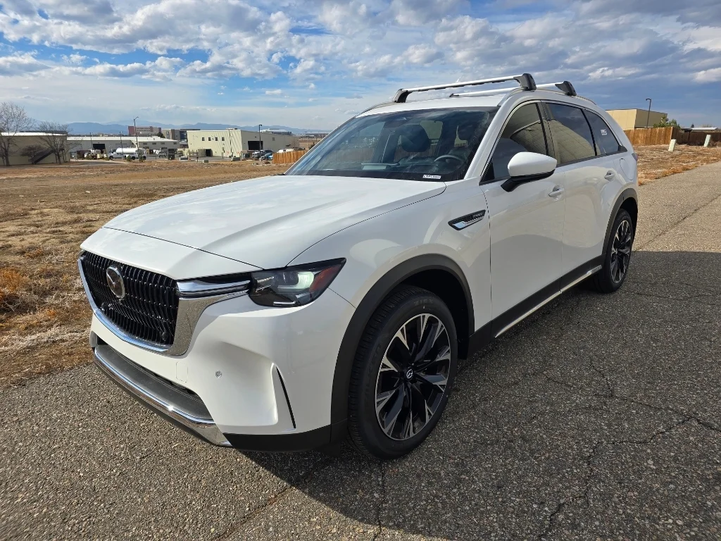 2026 Mazda CX-90 PHEV Premium Plus Package's photo