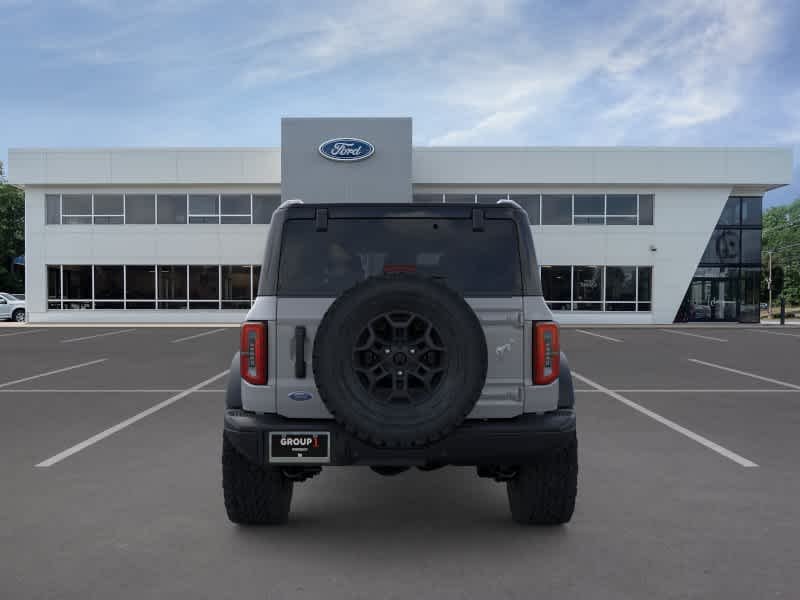 New 2026 Avalanche Gray Ford Badlands® image 5