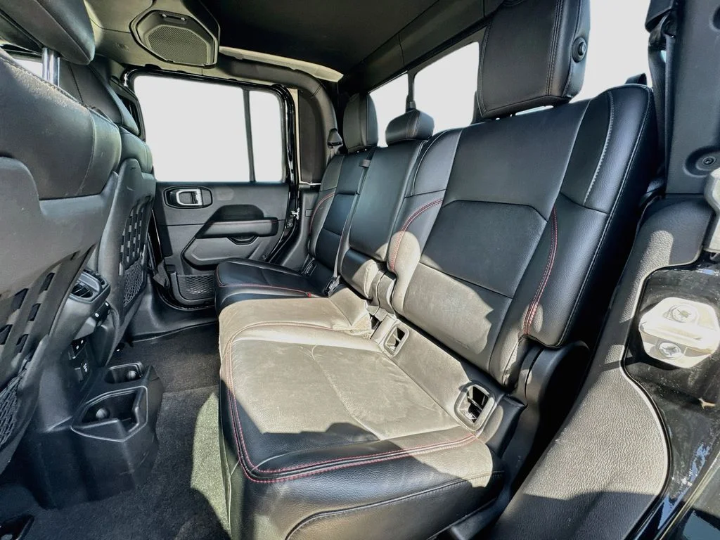 Used 2023 Black Jeep Rubicon image 41