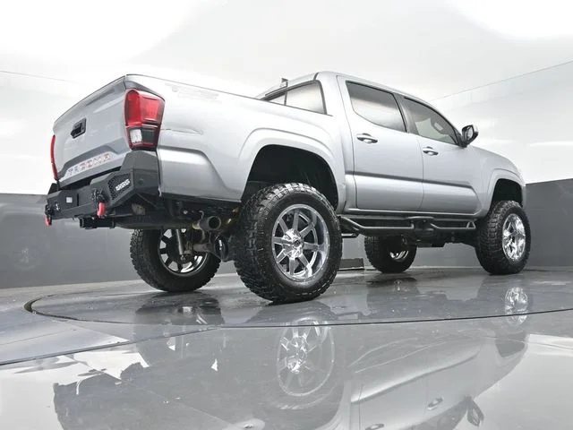 Used 2019 Silver Toyota SR image 37