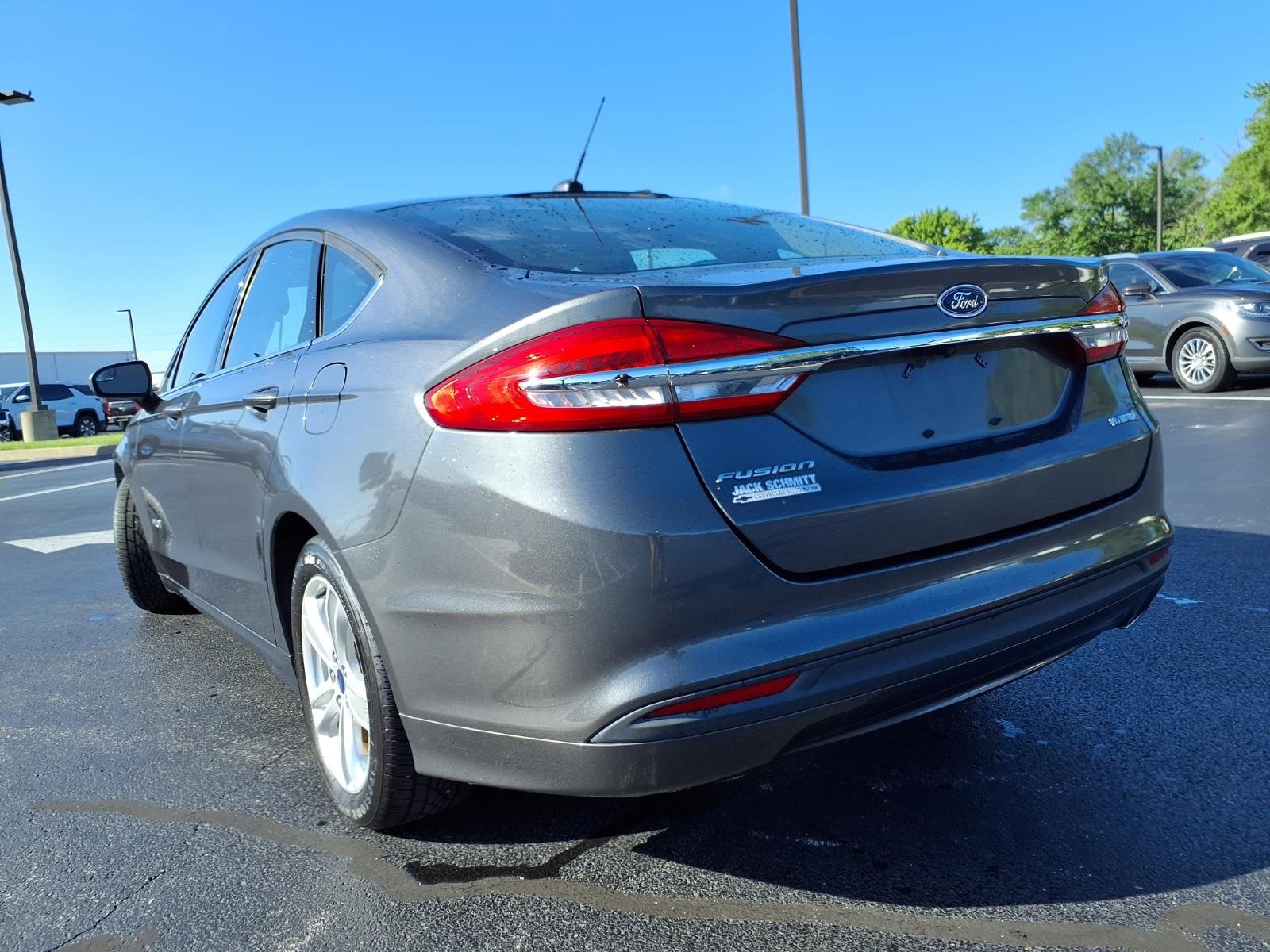 Used 2018 Gray Ford S image 27