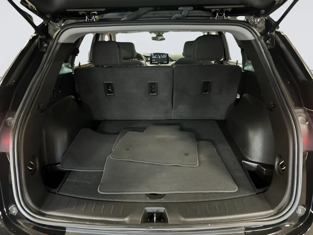 Used 2023 Black Chevrolet LT image 31