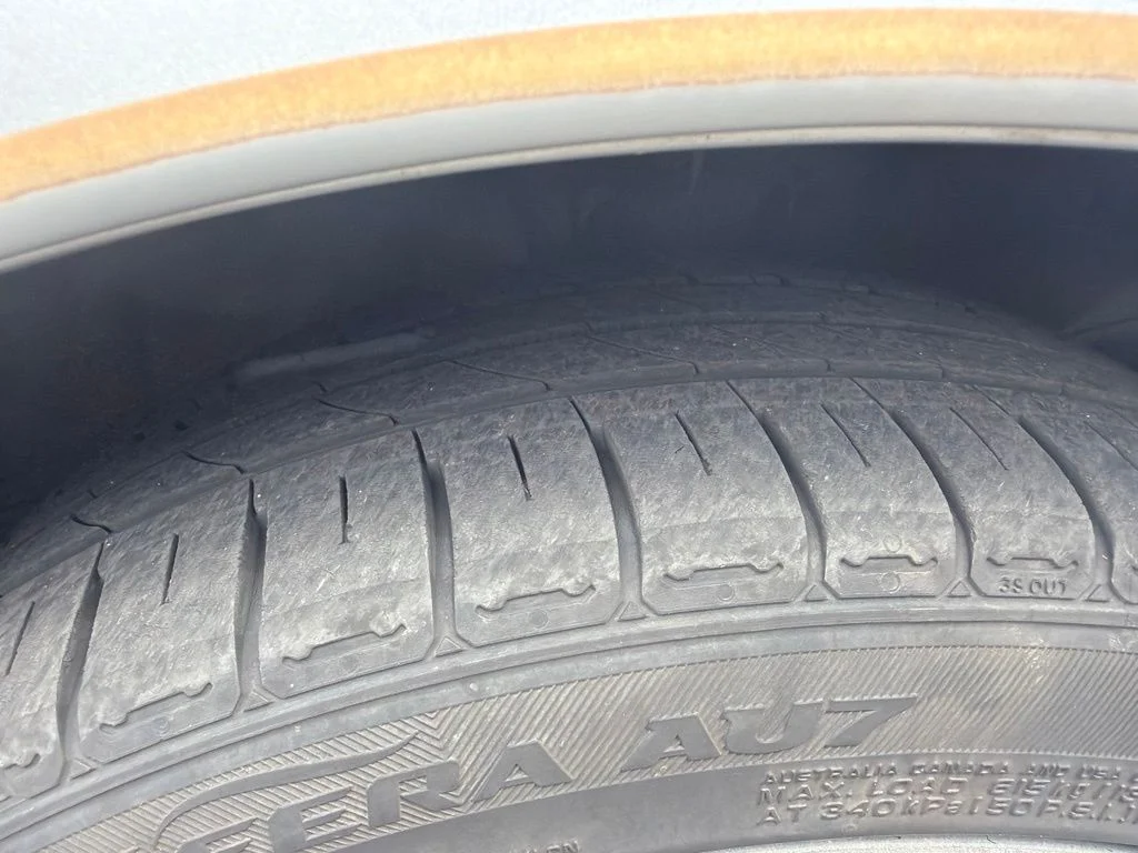 Used 2013 Silver Hyundai Limited image 9