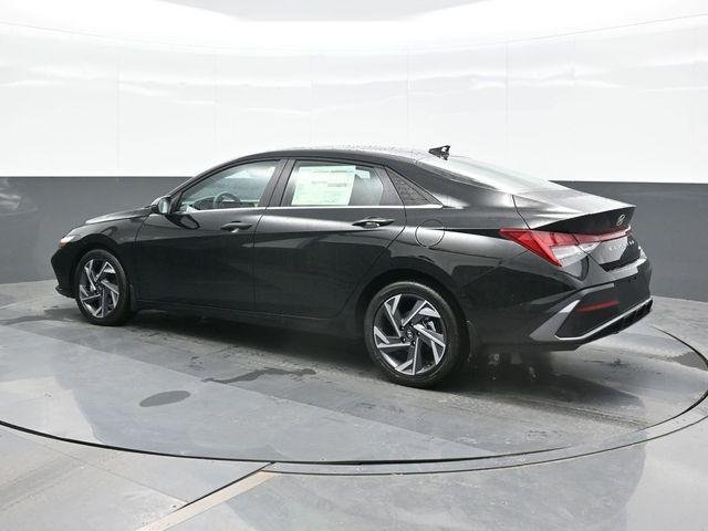 New 2026 Black Hyundai Limited image 3