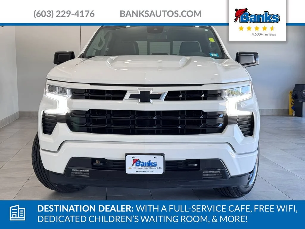 Used 2023 Summit White Chevrolet RST image 3