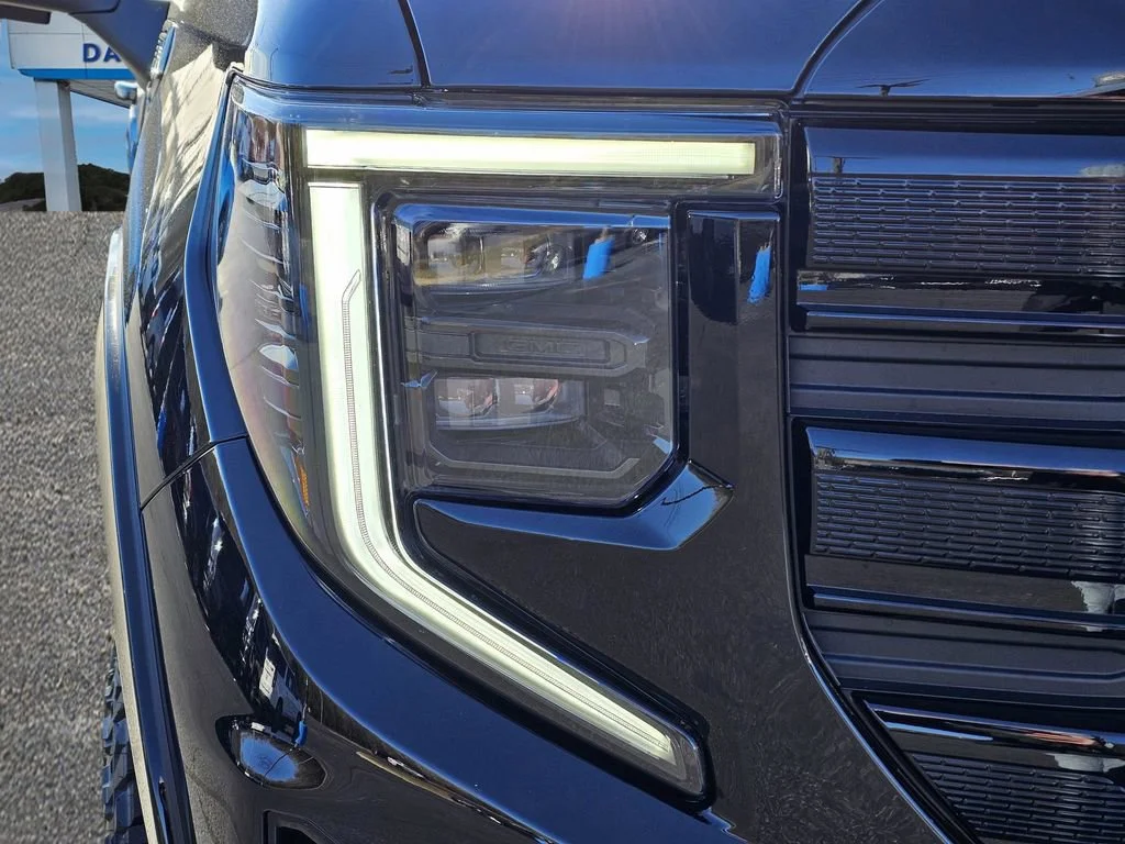 New 2026 Onyx Black GMC Elevation image 4