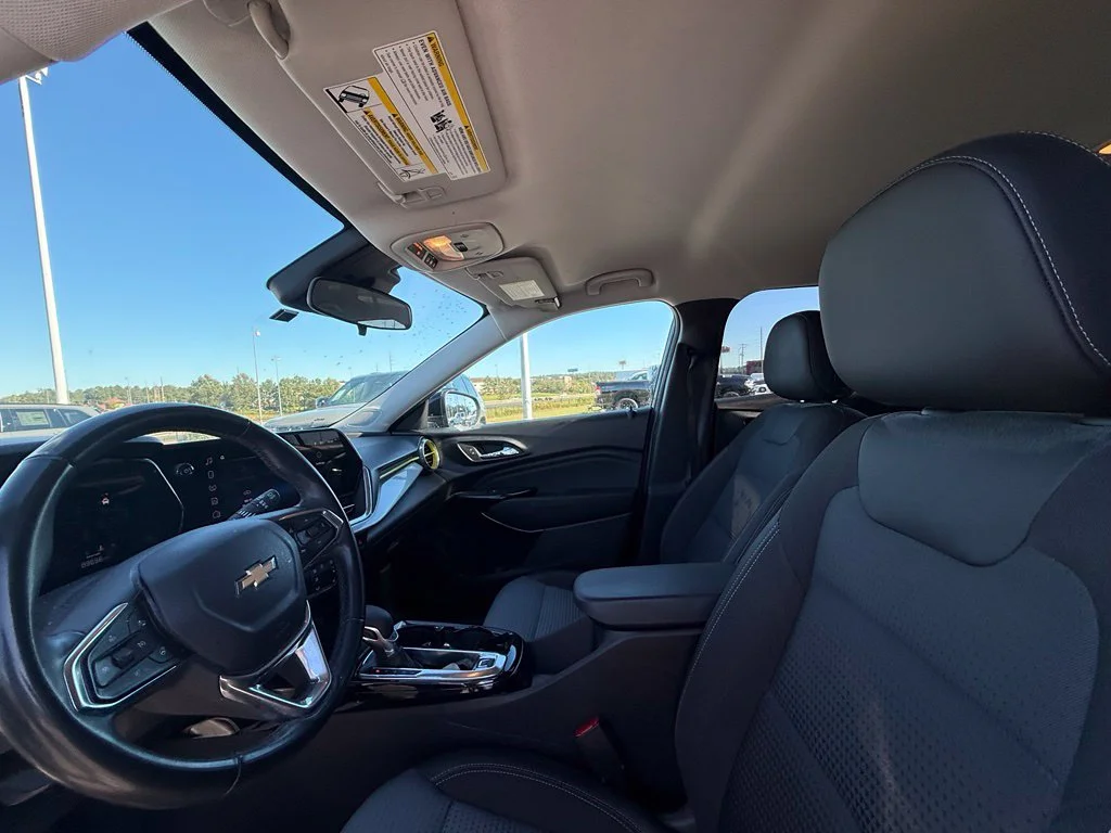 Used 2024 Black Chevrolet LT image 16