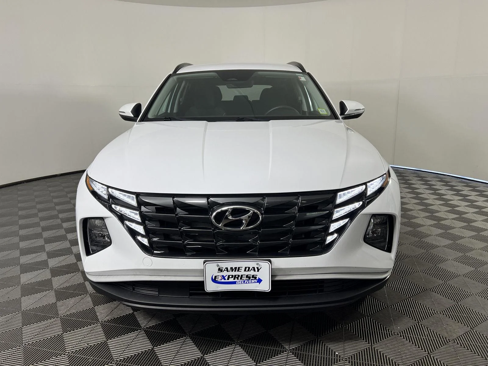 Used 2023 Wh Hyundai SEL image 31