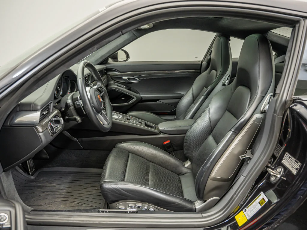 Used 2019 Jet Black Porsche Carrera 4S image 5