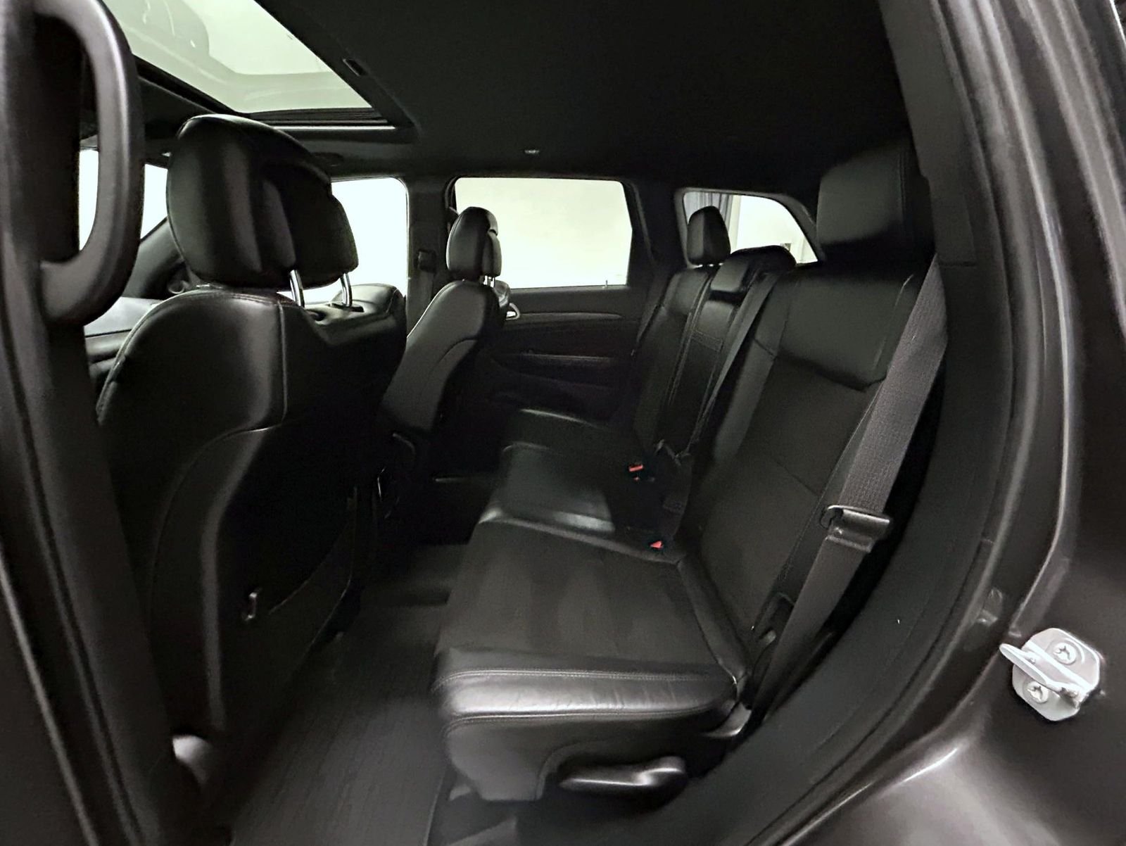 Used 2019 Gray Jeep Altitude image 18