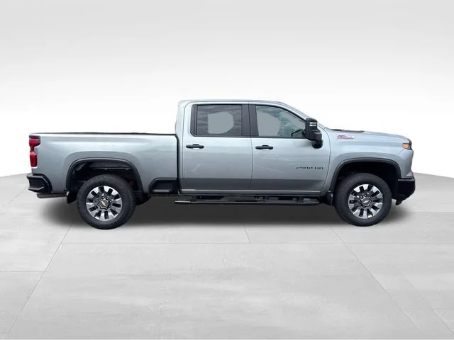 Used 2025 Sterling Gray Metallic Chevrolet Custom image 7