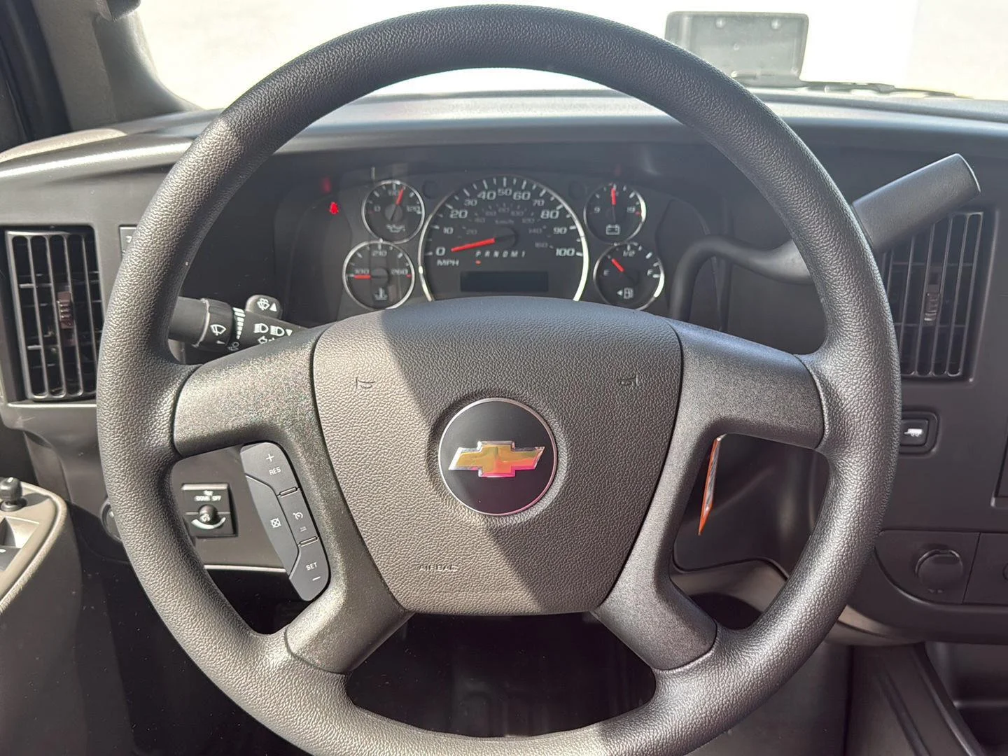 2026 Chevrolet Express Cargo Work Van - Photo 15