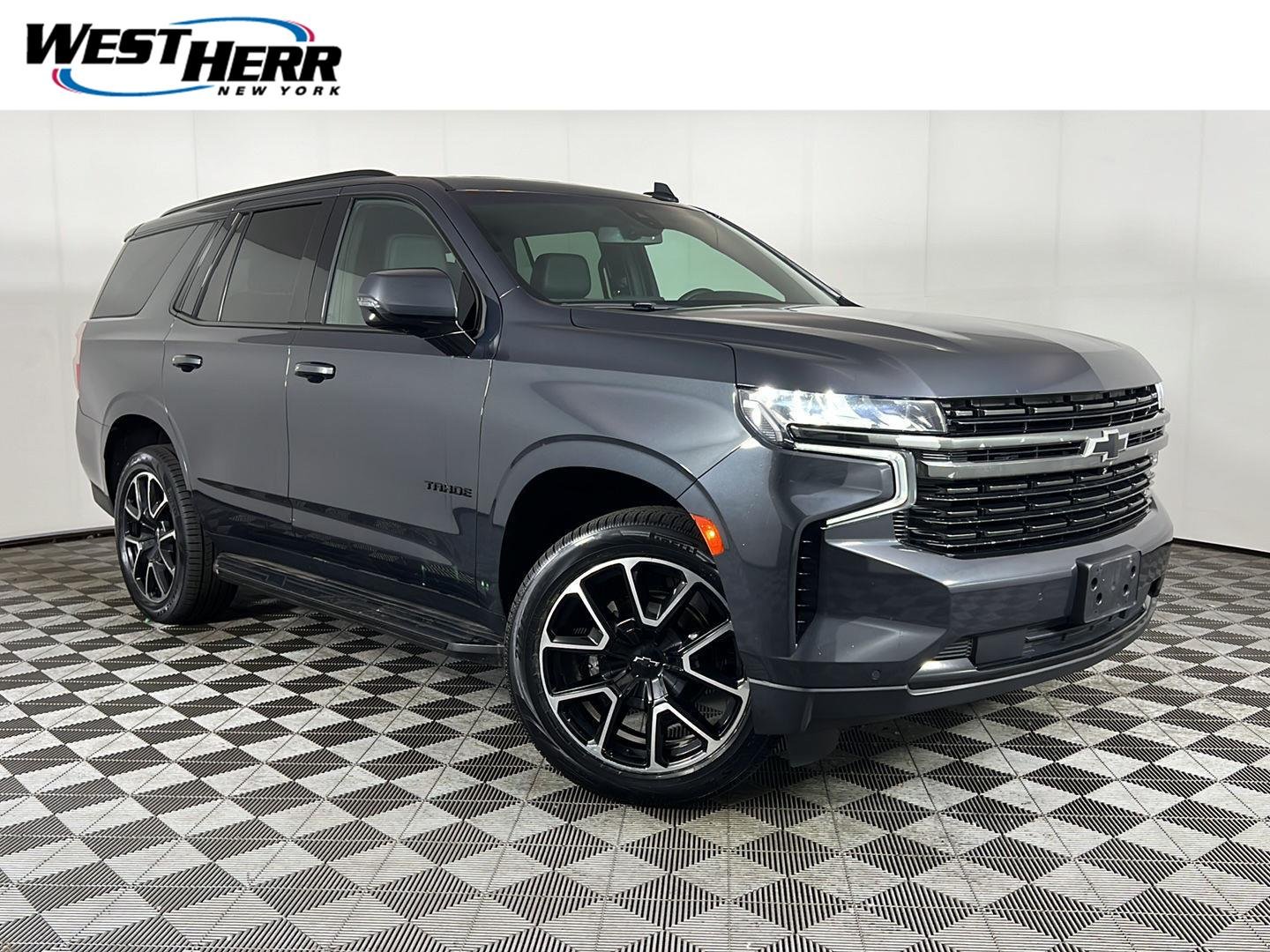 Used 2022 Evergreen Gray Metallic Chevrolet RST image 1