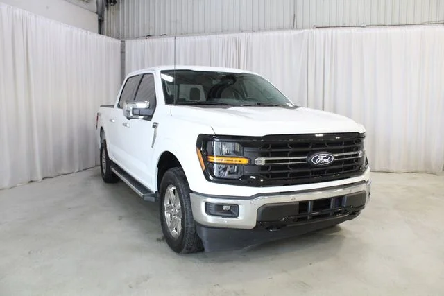 Used 2024 White Ford XLT image 38