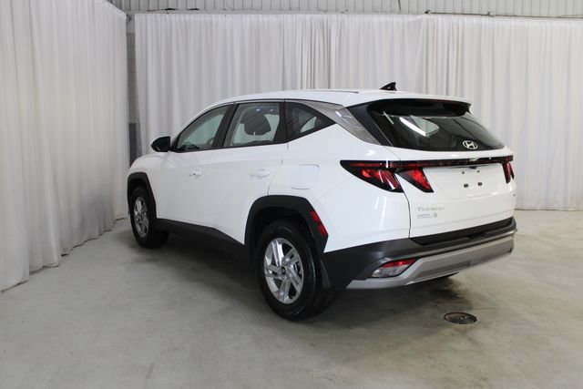 Used 2025 White Pearl Hyundai SE image 26