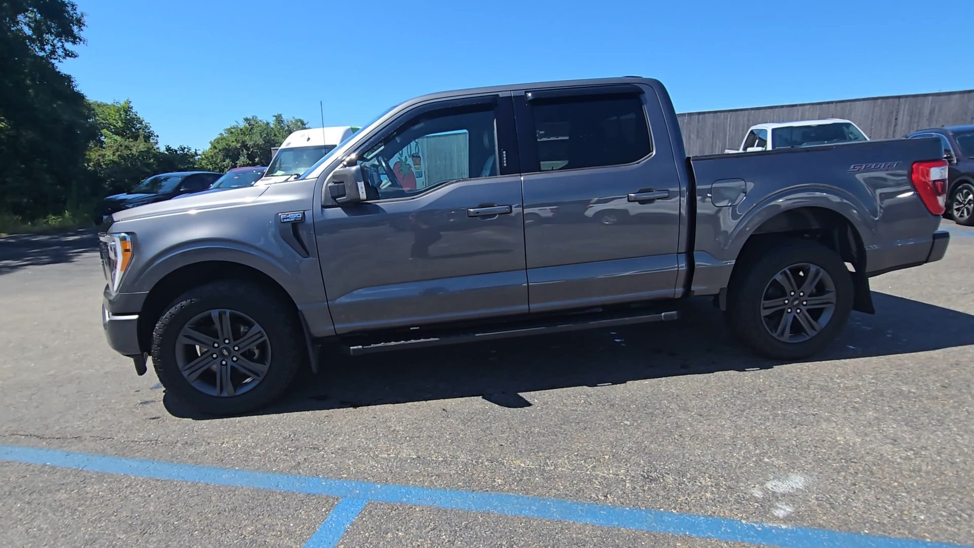 Used 2023 Gray Ford Lariat image 15